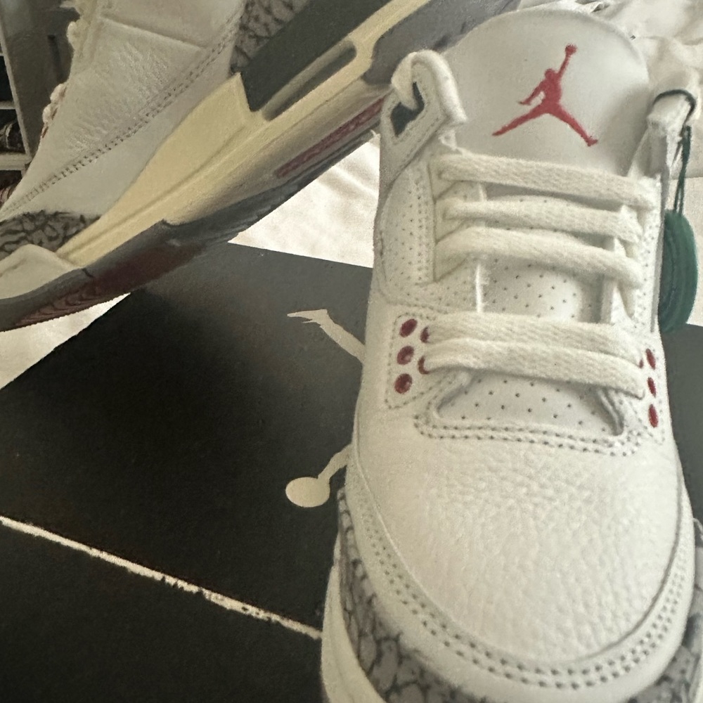6W Air Jordan 3 Retro White Cement Reimagined GS Size 6 Women’s / 4.5 Youth